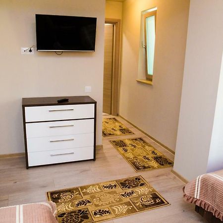 Apartament Calea Bucuresti ปีเตช ภายนอก รูปภาพ