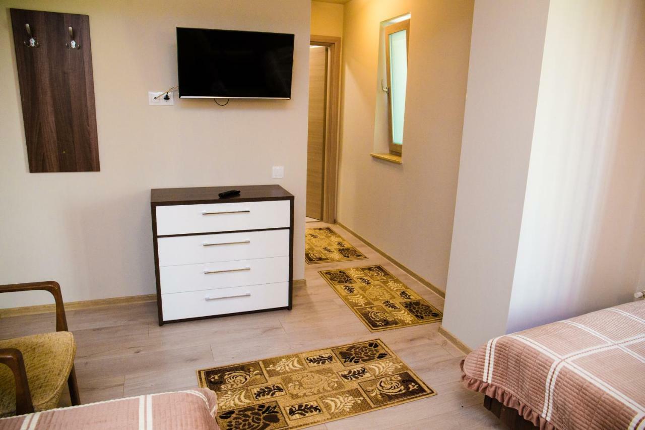Apartament Calea Bucuresti ปีเตช ภายนอก รูปภาพ